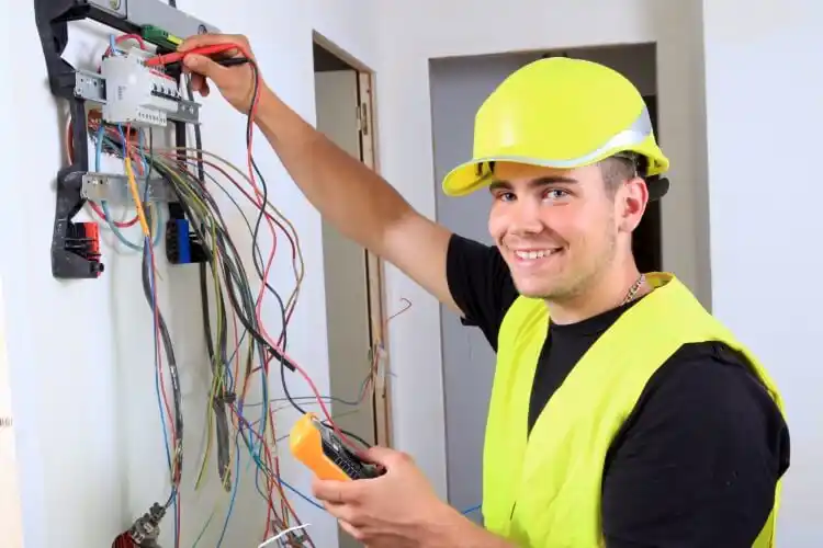 elektricien Earnewâld